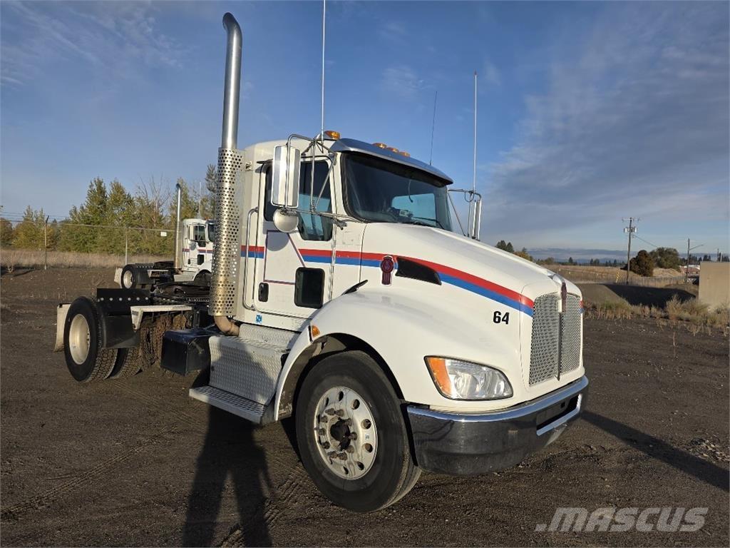 Kenworth T370 وحدات الجر