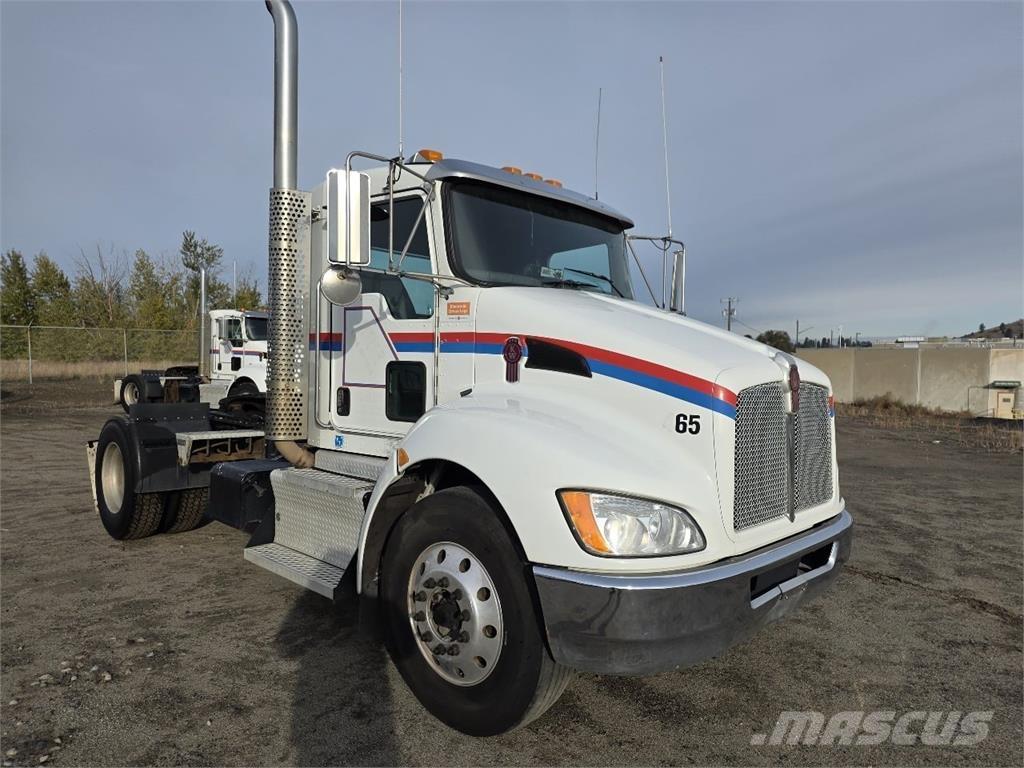 Kenworth T370 وحدات الجر