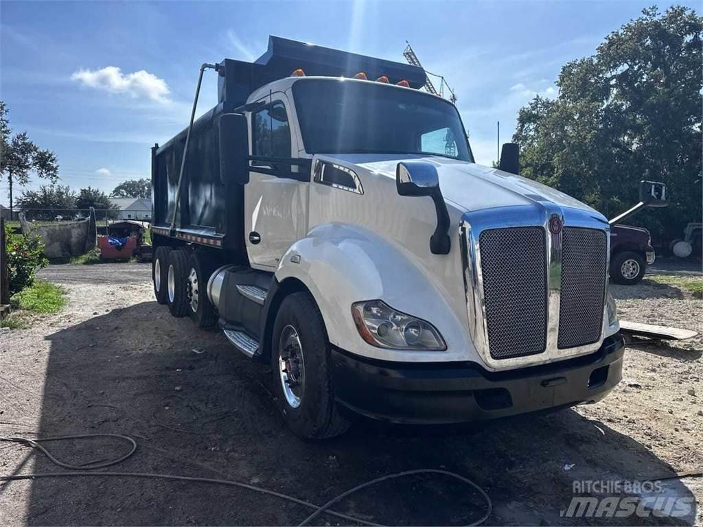 Kenworth T680 شاحنات قلابة