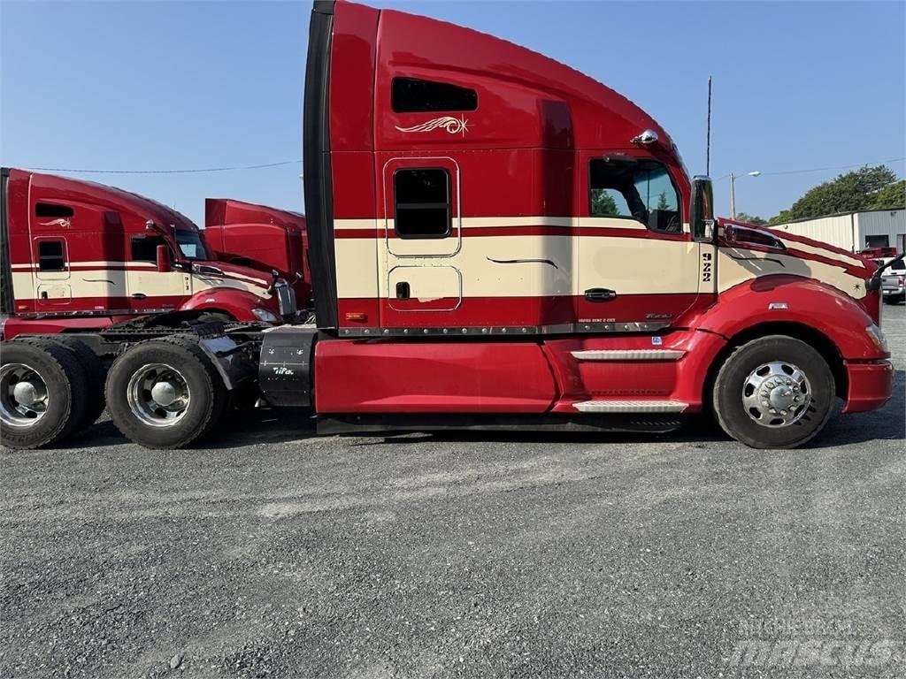 Kenworth T680 وحدات الجر