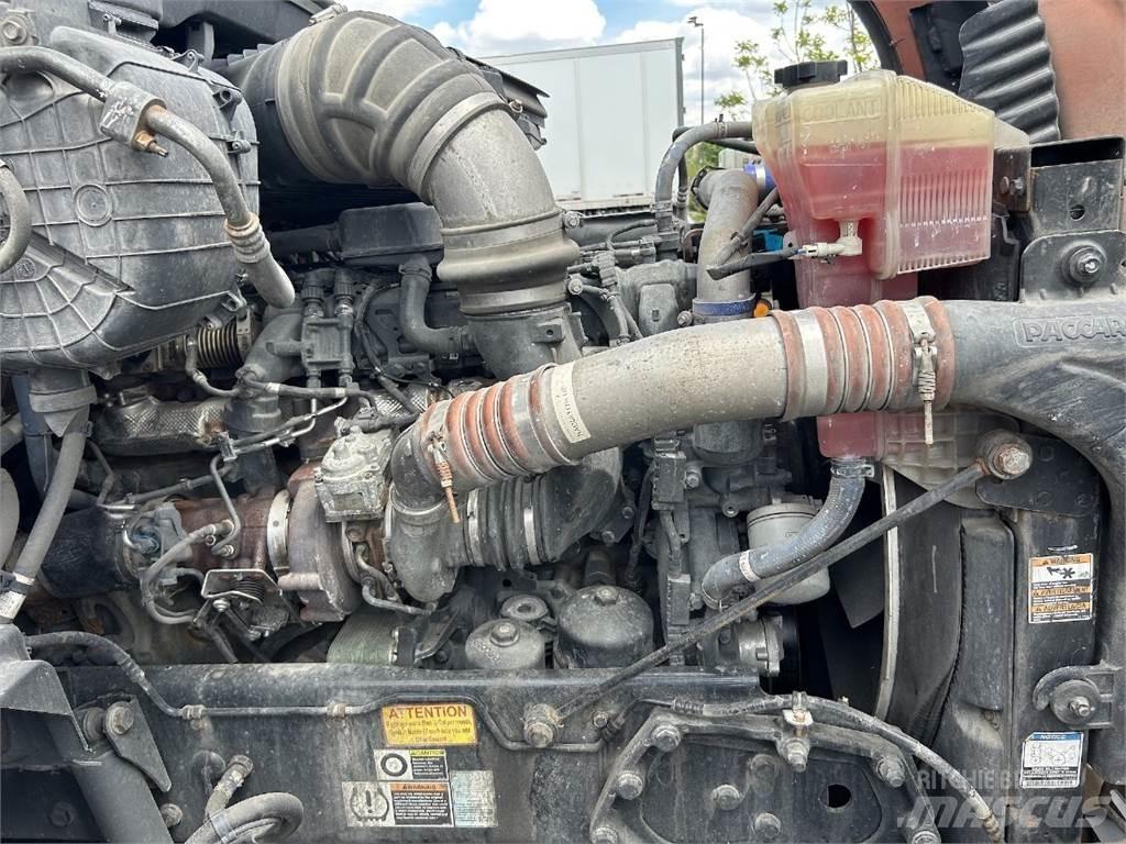 Kenworth T680 وحدات الجر