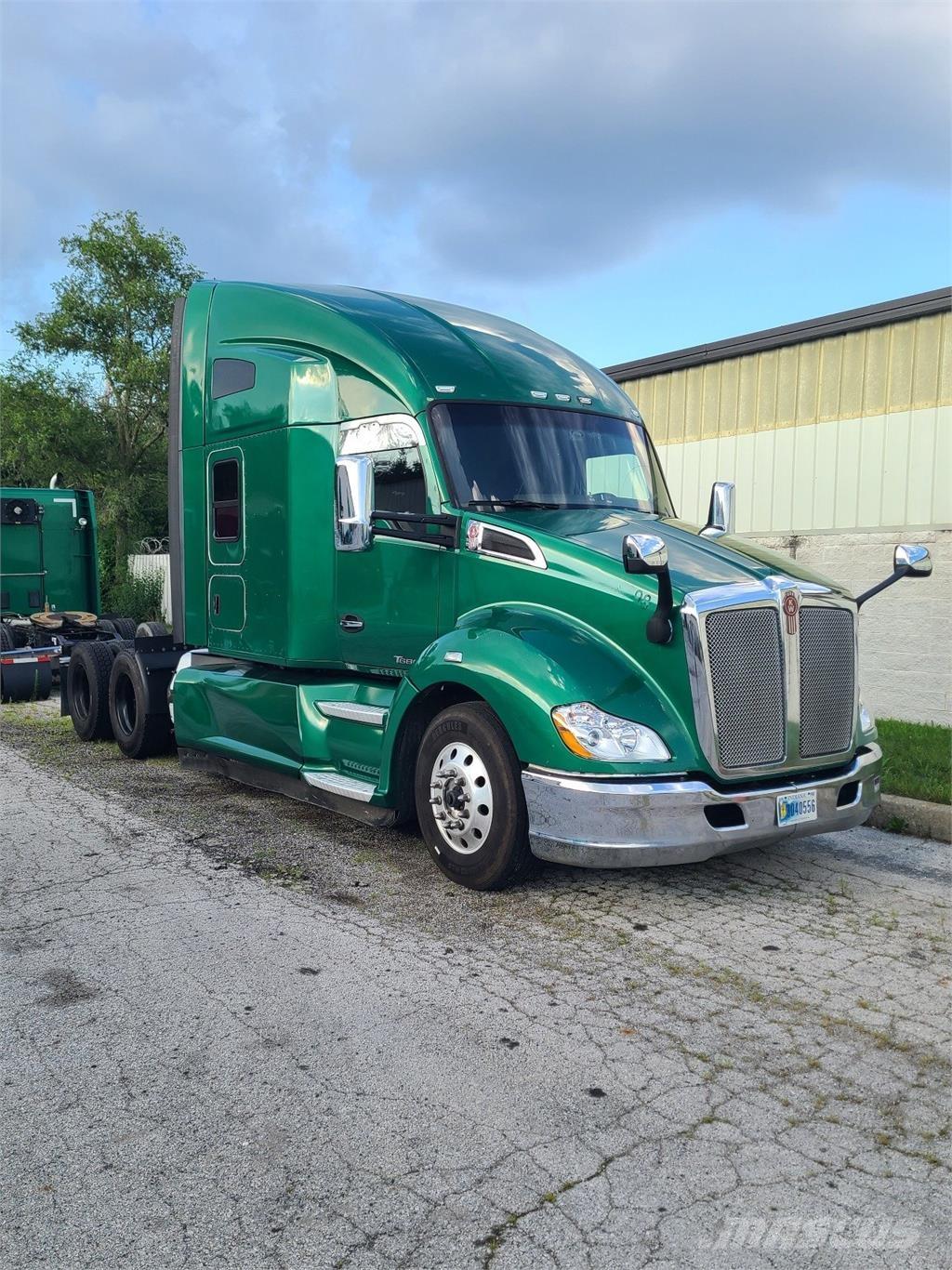 Kenworth T680 وحدات الجر