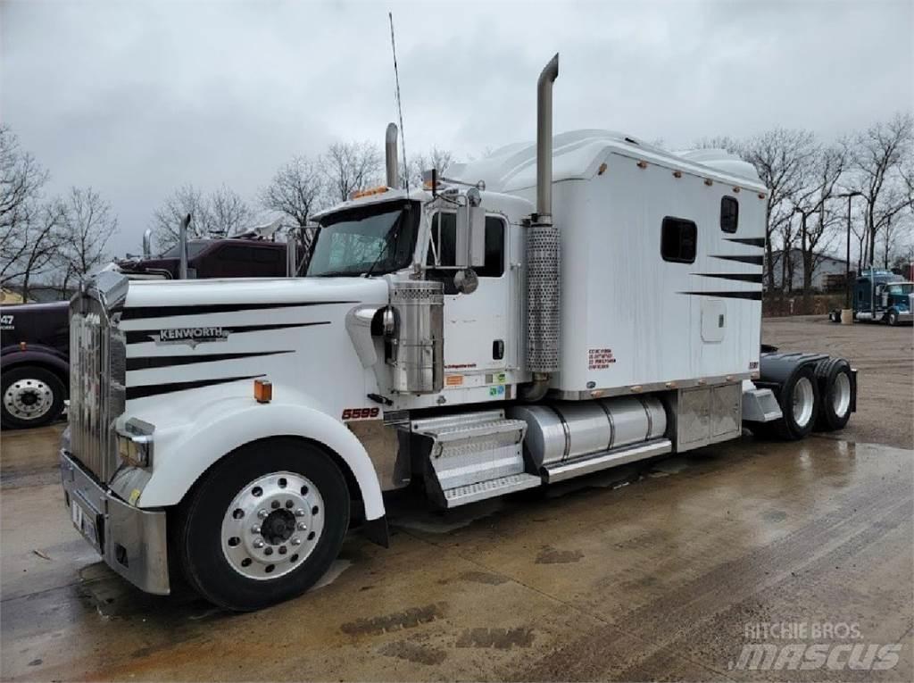 Kenworth W900 وحدات الجر