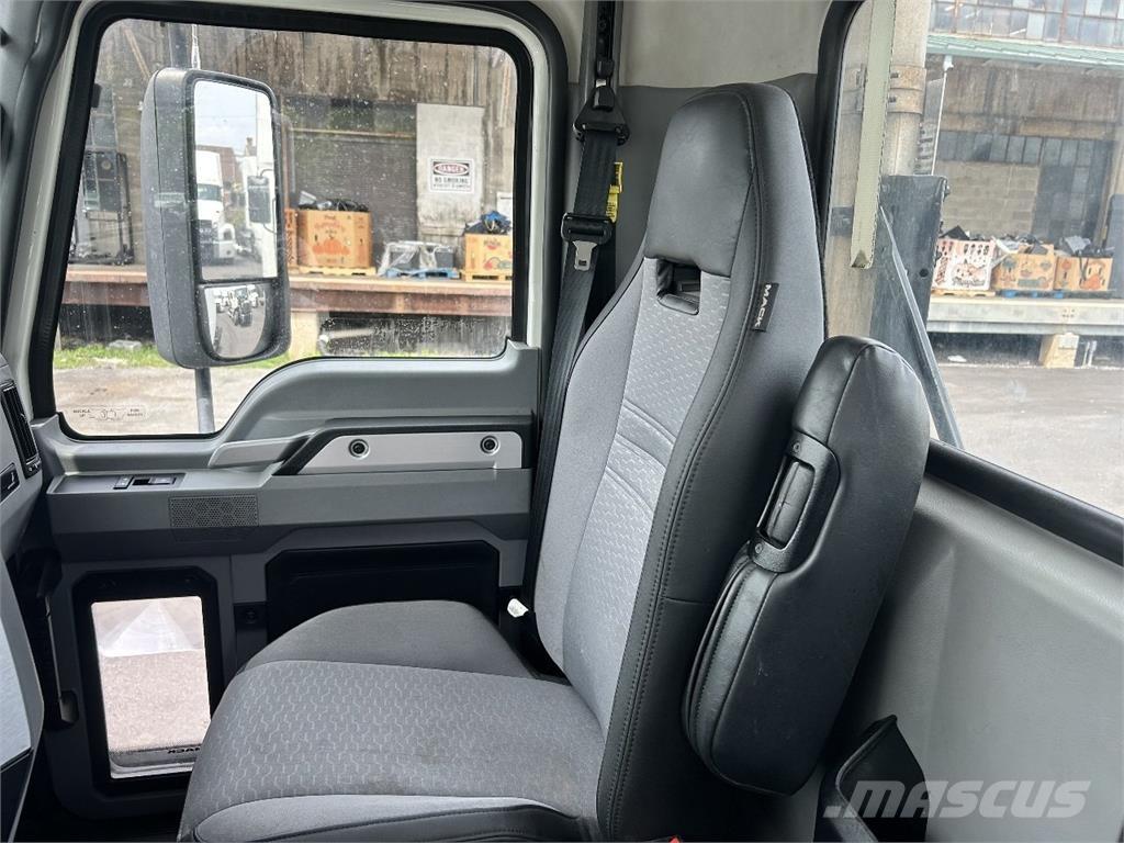 Mack AN64T وحدات الجر