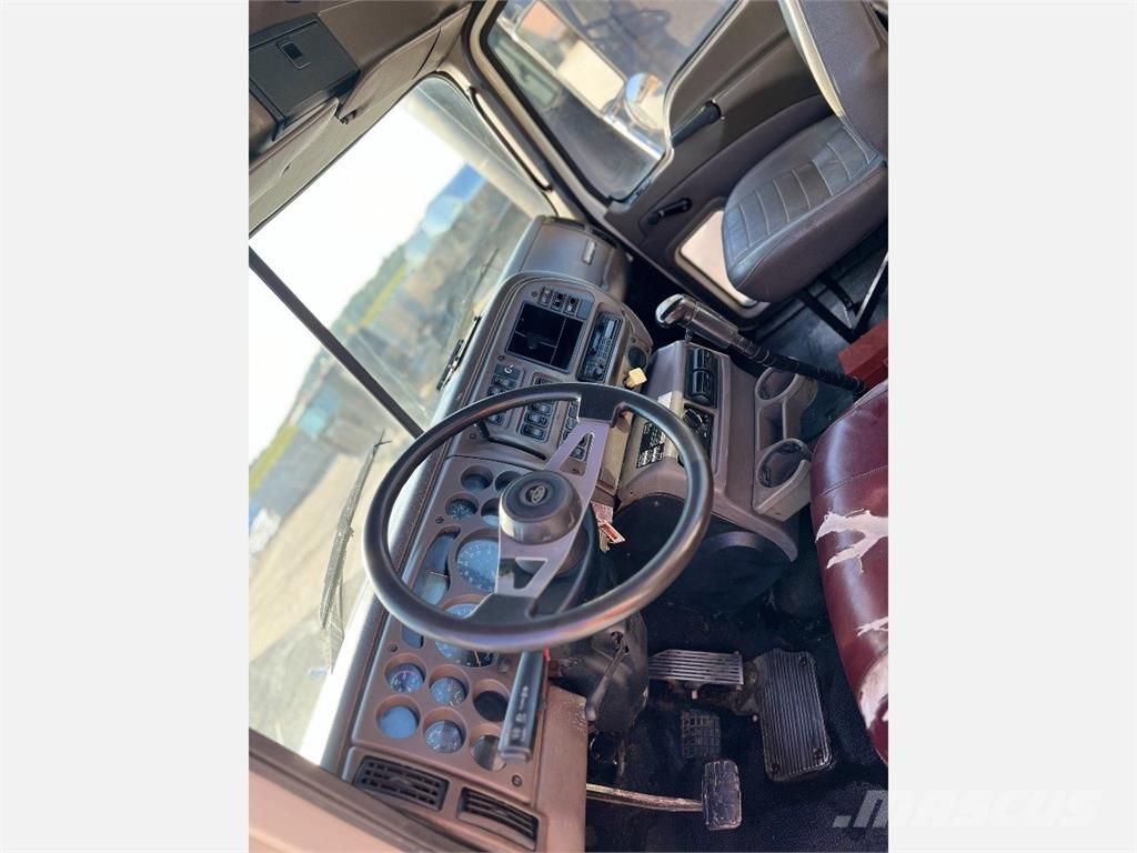 Mack Vision وحدات الجر