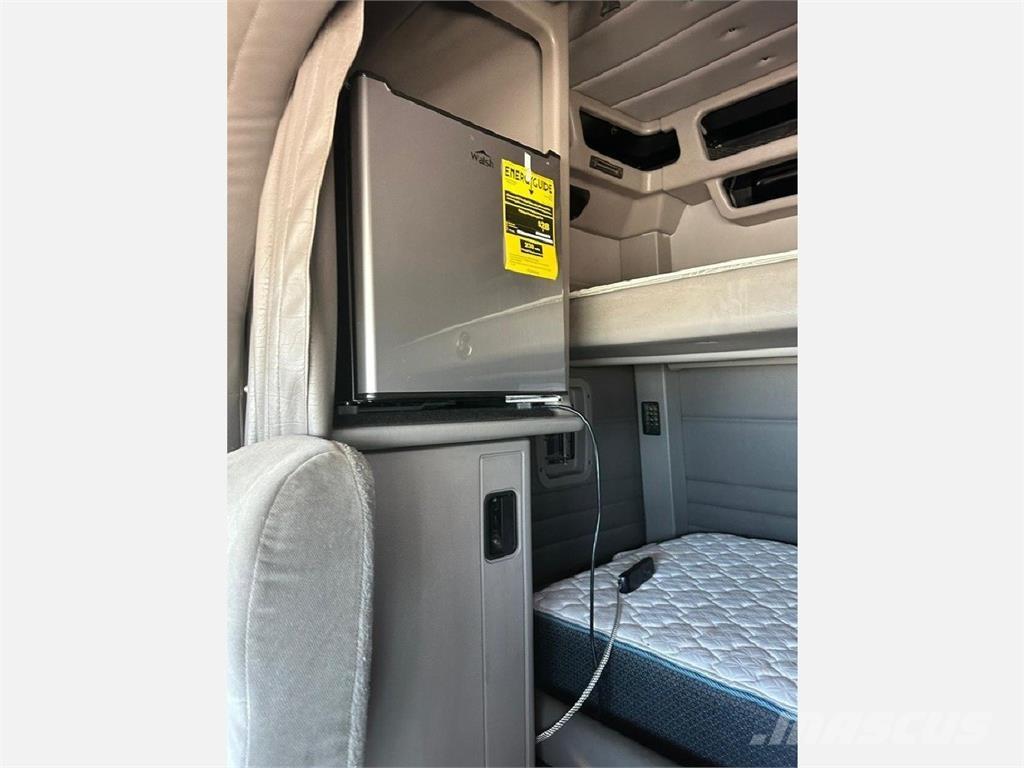 Peterbilt 379 وحدات الجر