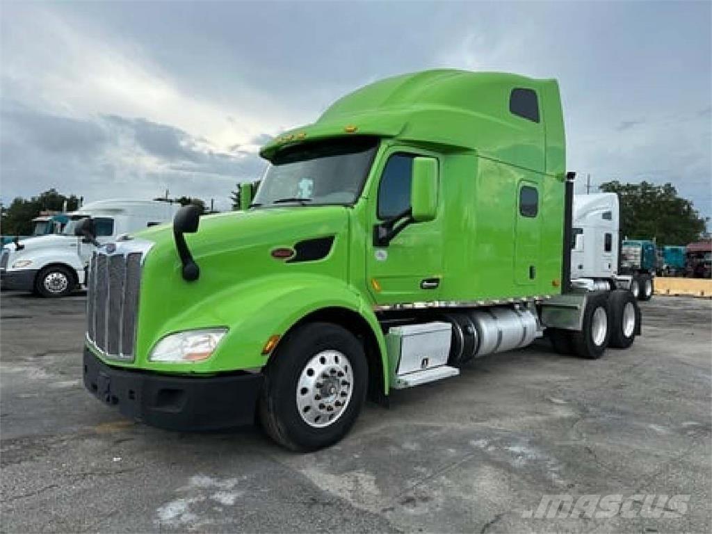 Peterbilt 579 وحدات الجر