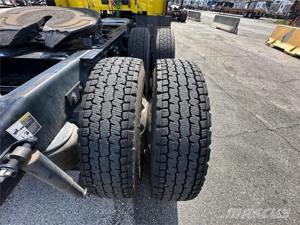 Peterbilt 579 وحدات الجر