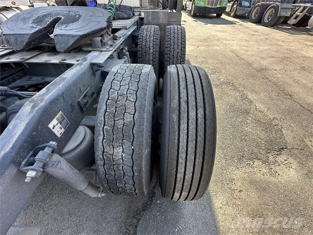 Peterbilt 579 وحدات الجر