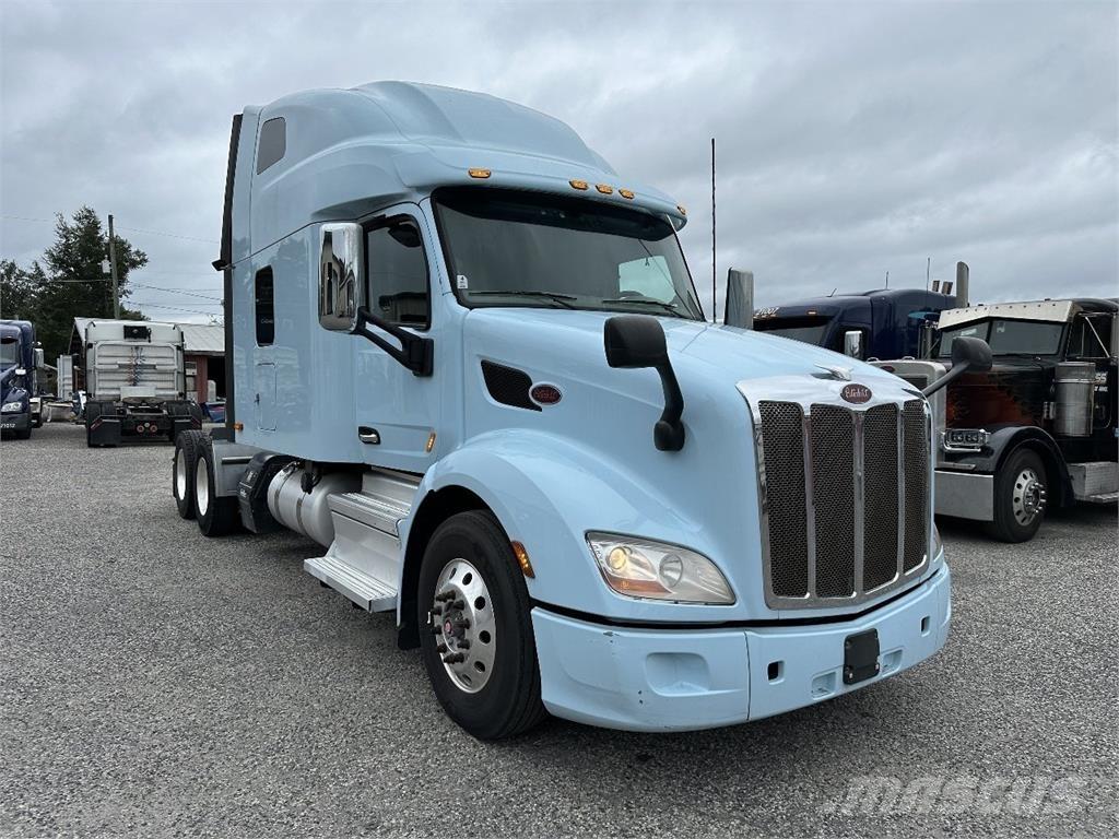 Peterbilt 579 وحدات الجر