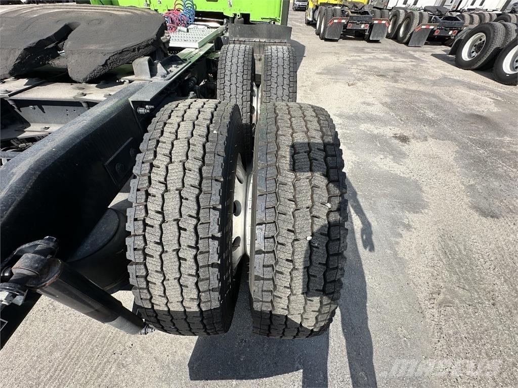 Peterbilt 579 وحدات الجر