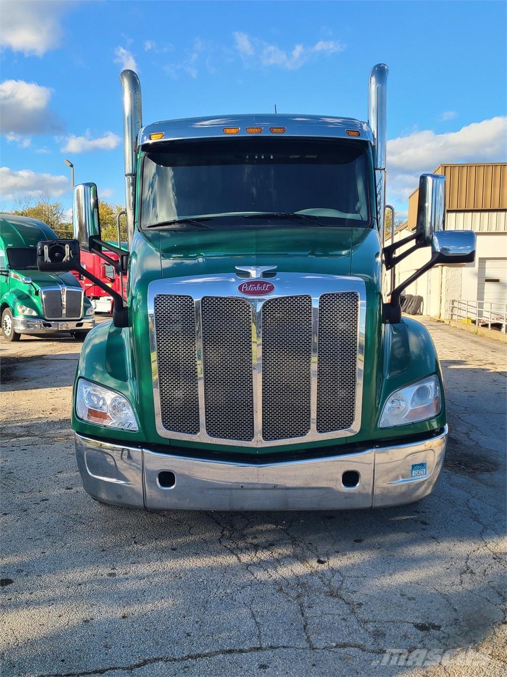 Peterbilt 579 وحدات الجر