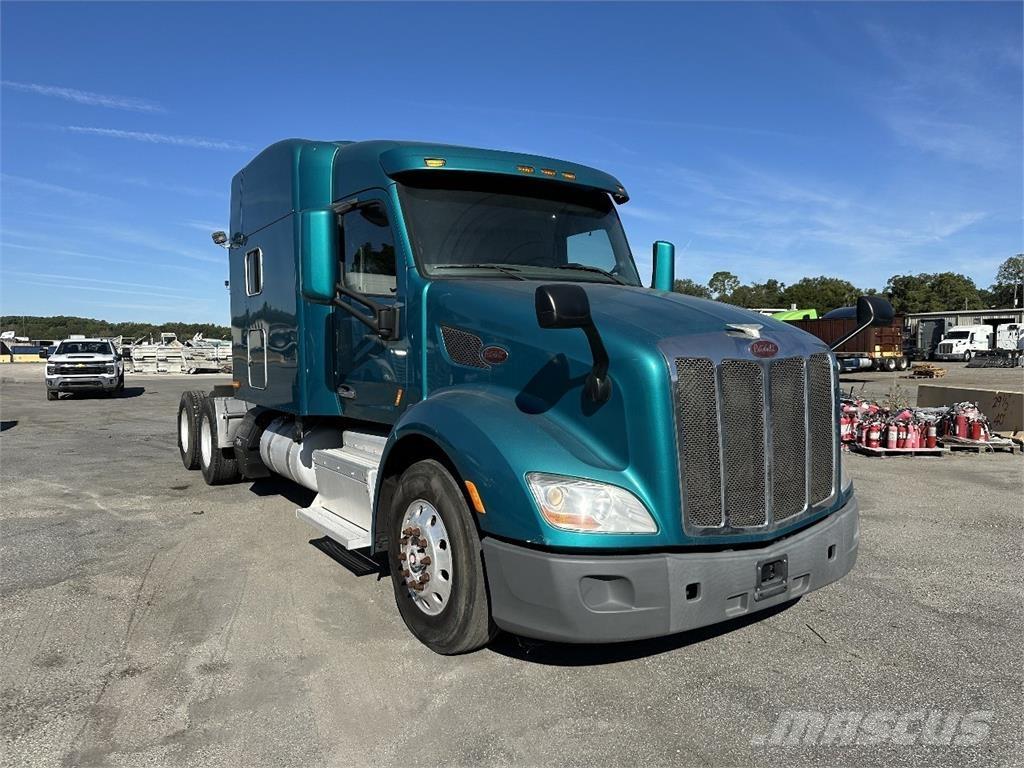 Peterbilt 579 وحدات الجر