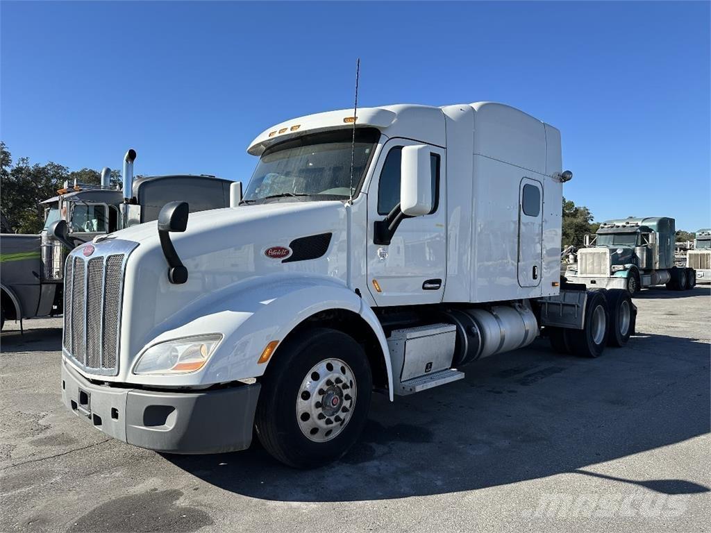 Peterbilt 579 وحدات الجر