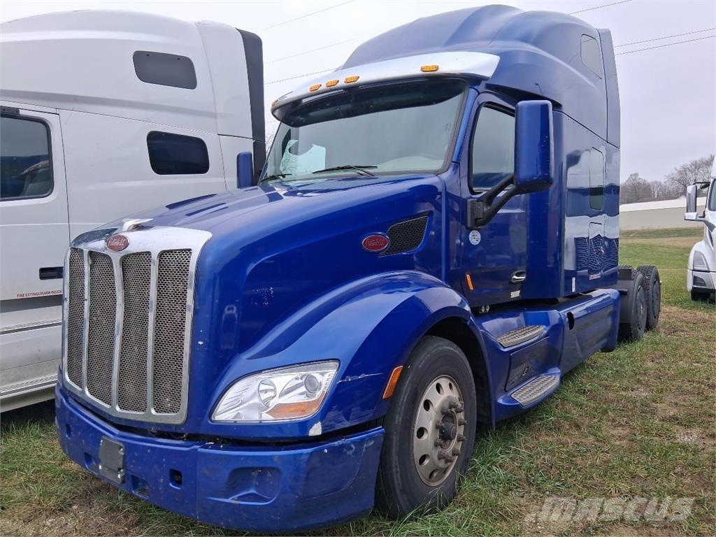 Peterbilt 579 وحدات الجر