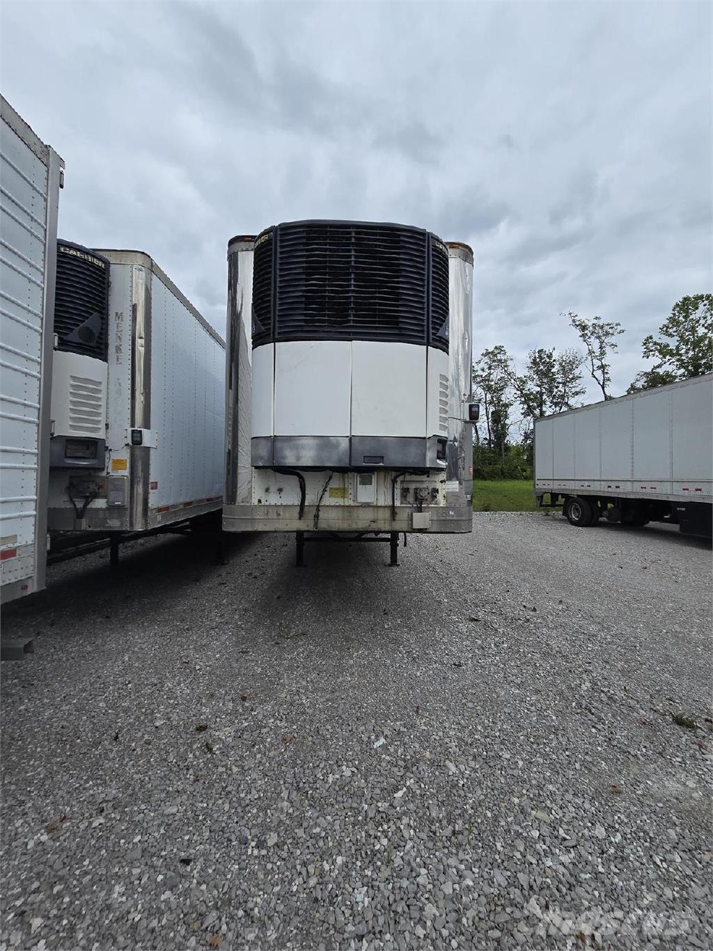 Utility 53' Reefer نصف مقطورات بدرجة حرارة قابلة للضبط