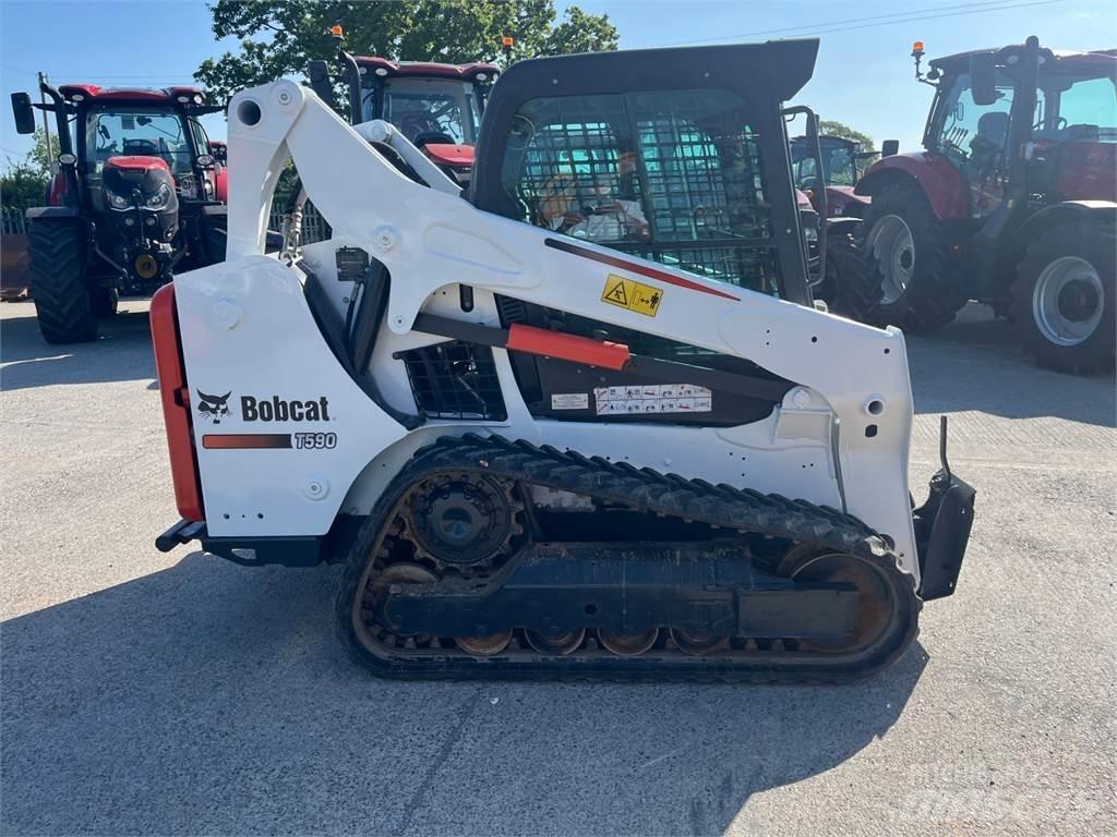 Bobcat T590 أخرى
