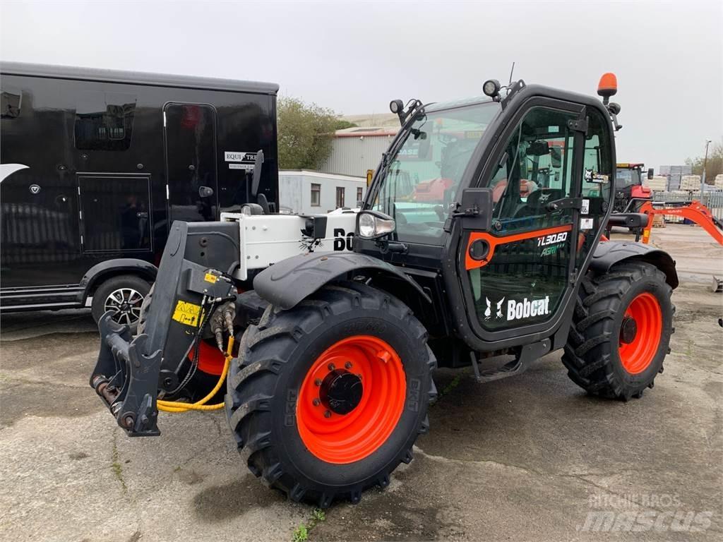 Bobcat TL30.60 مناولات متداخلة