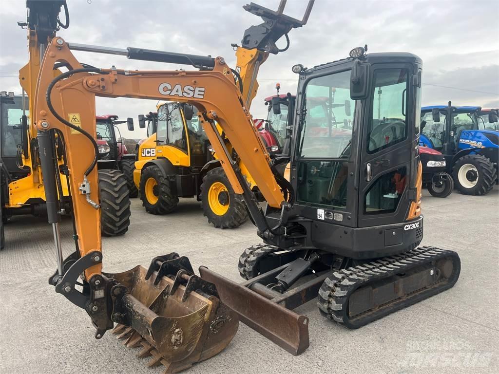 CASE CE CX30C حفارات زحافة