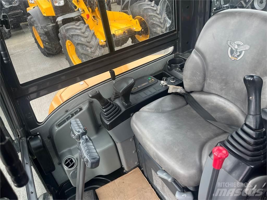 CASE CE CX30C حفارات زحافة