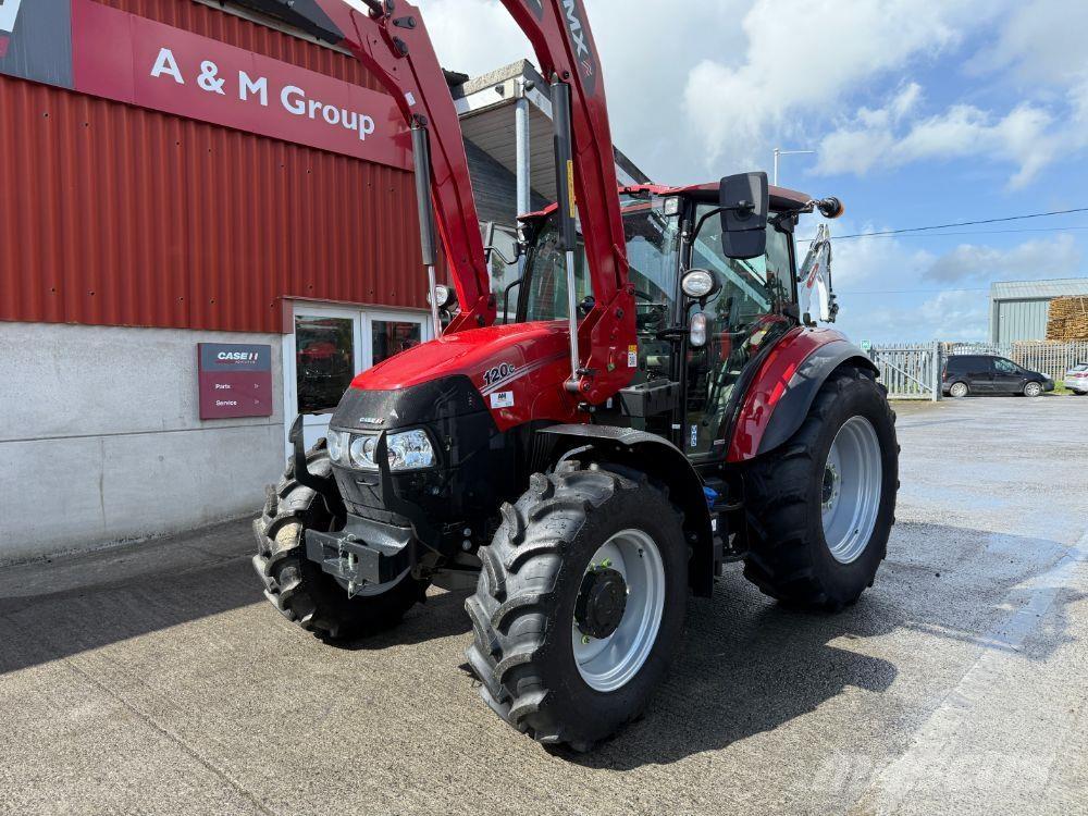 Case IH Farmall C 120 الجرارات