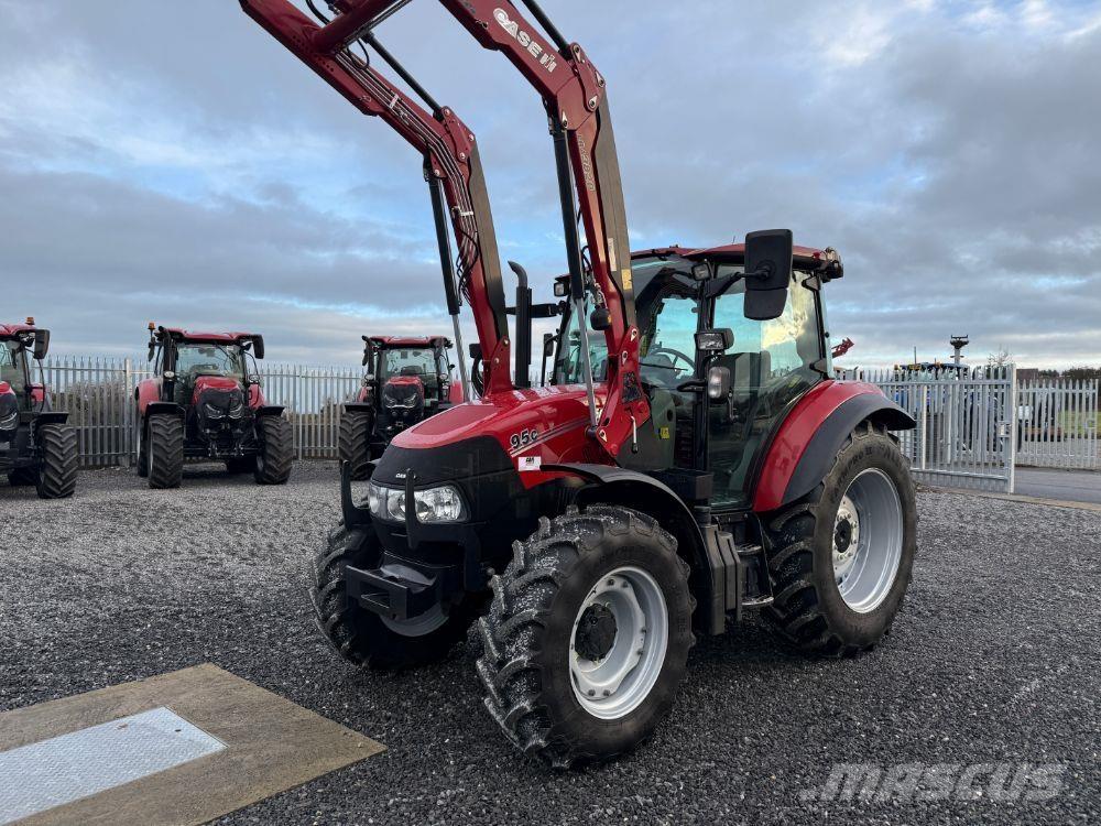 Case IH Farmall C 95 الجرارات