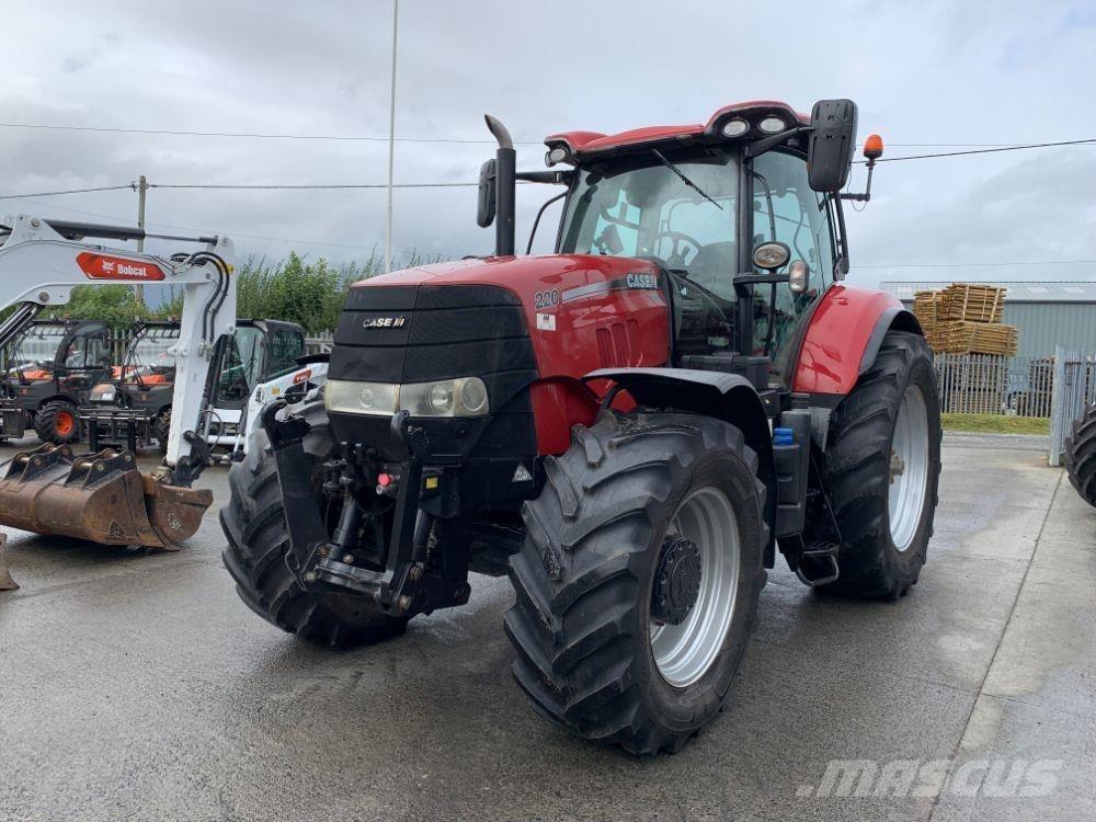 Case IH Puma 220 الجرارات