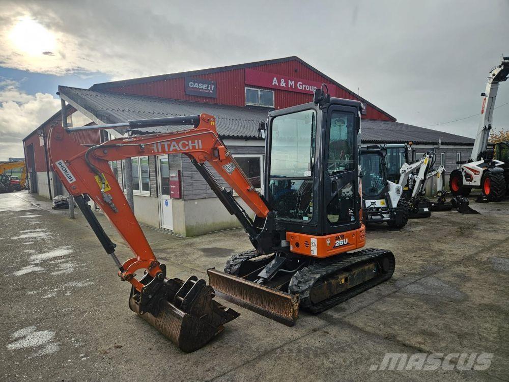 Hitachi ZX26U حفارات زحافة