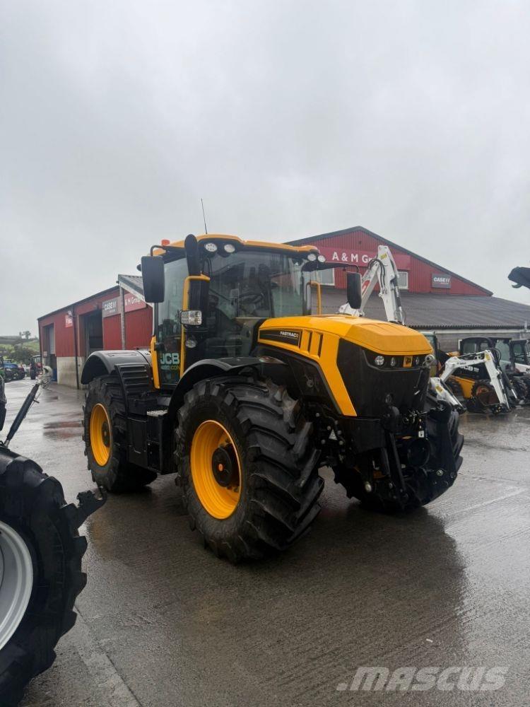 JCB Fastrac 4220 الجرارات