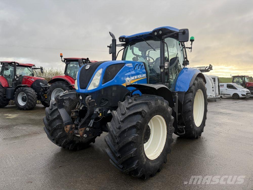 New Holland T7.225 الجرارات