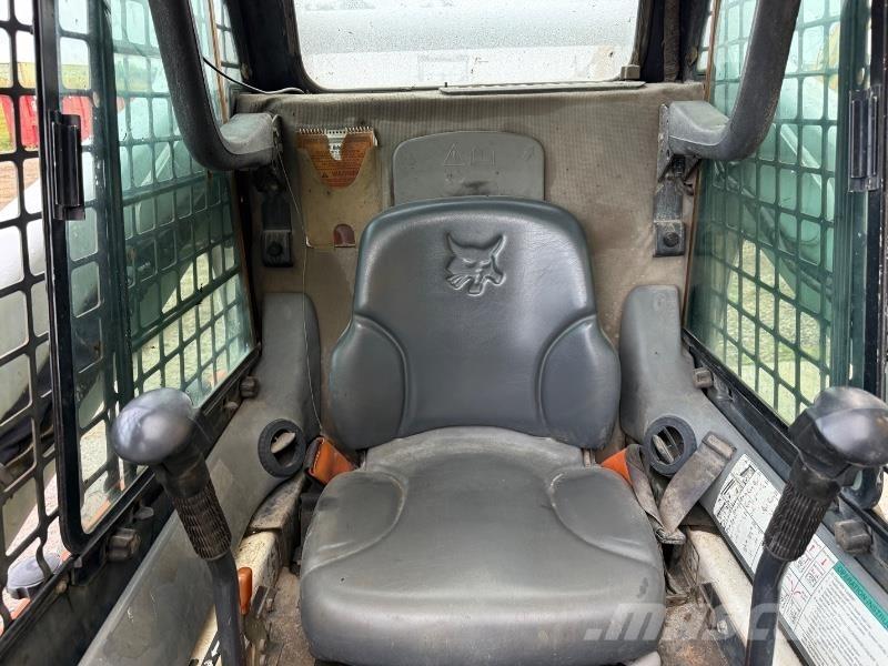 Bobcat S300 أخرى