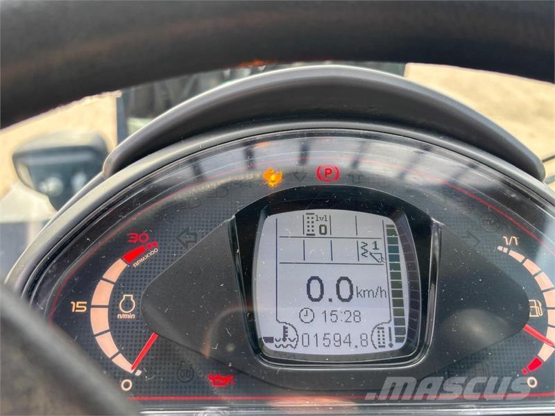 Develon DL60-7 لوادر بعجل