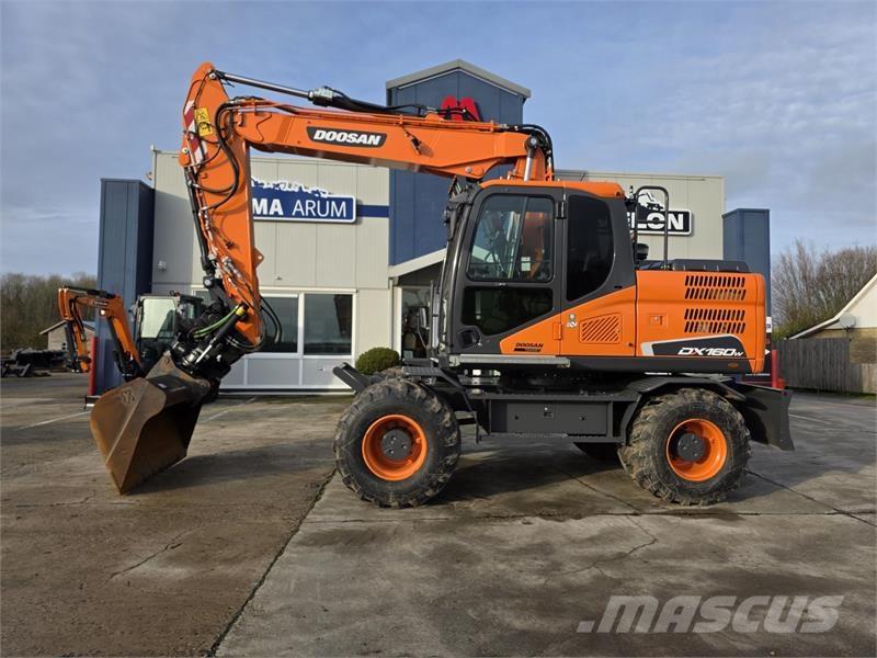 Doosan DX160W-5 حفارات بعجل