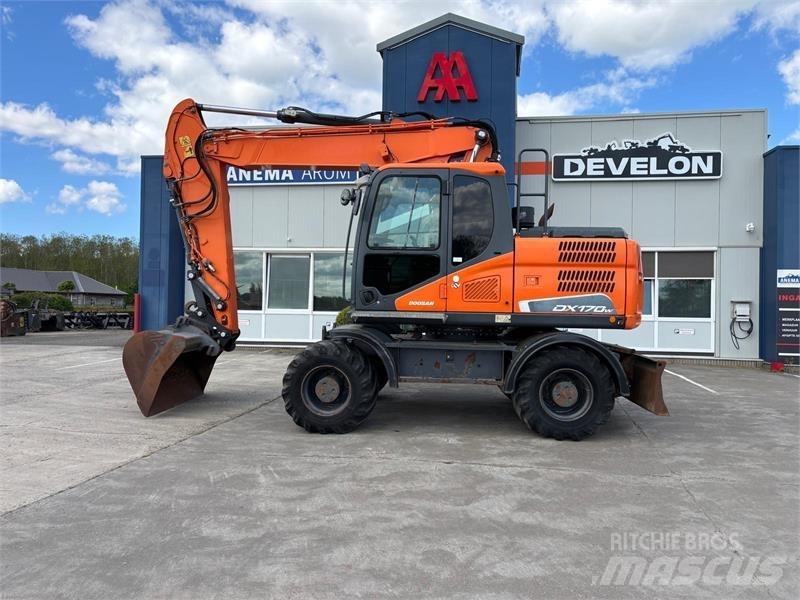 Doosan DX170W-5 حفارات بعجل