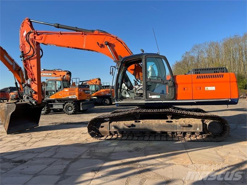 Doosan DX255LC حفارات زحافة