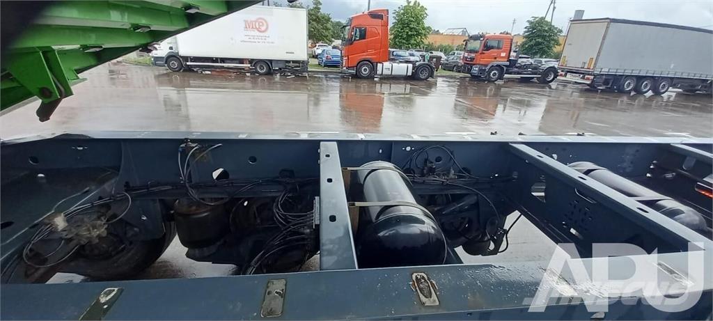 Bodex  نصف مقطورات قلابة