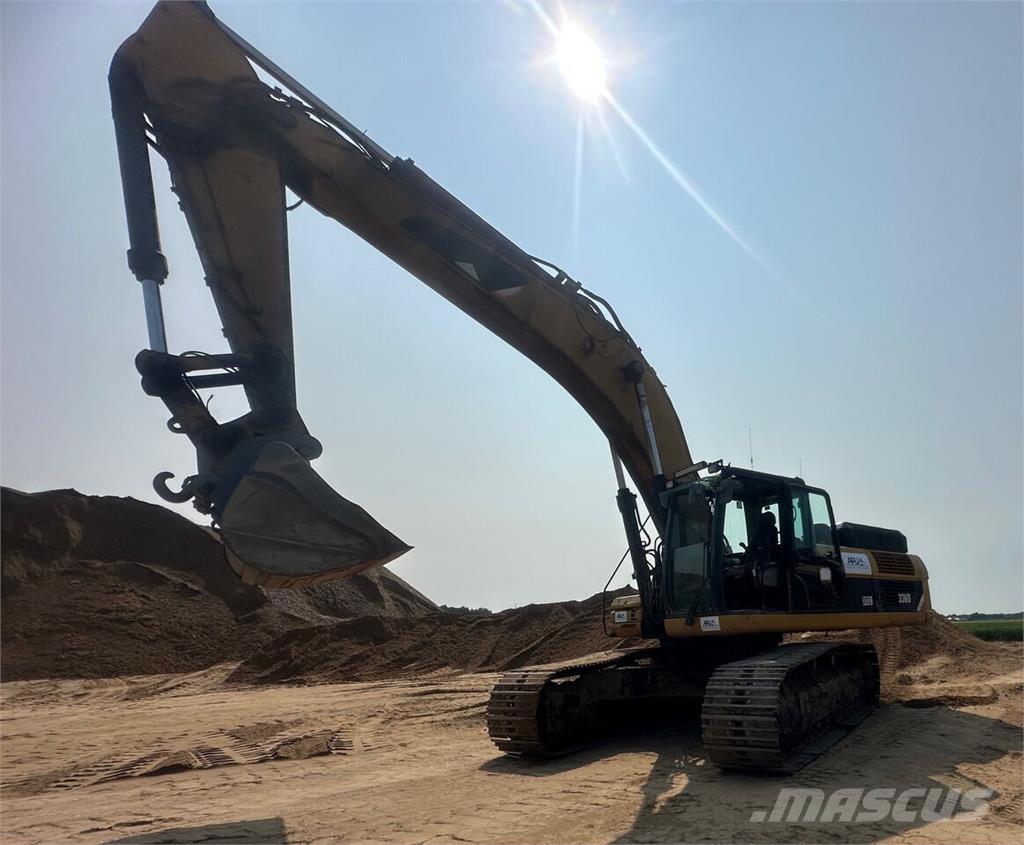 CAT 336D حفارات زحافة