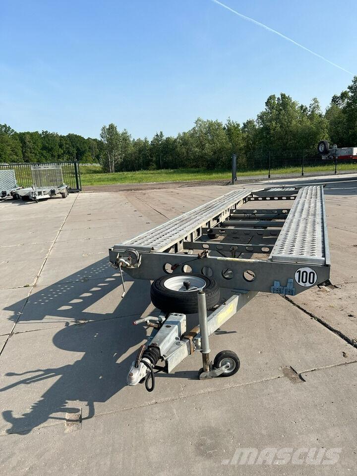 Wiola  مقطورات مركبات نقل