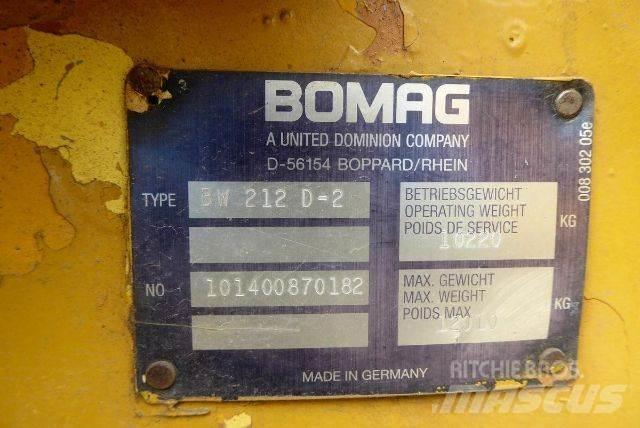 Bomag BW212D-2 مداحل متنوعة