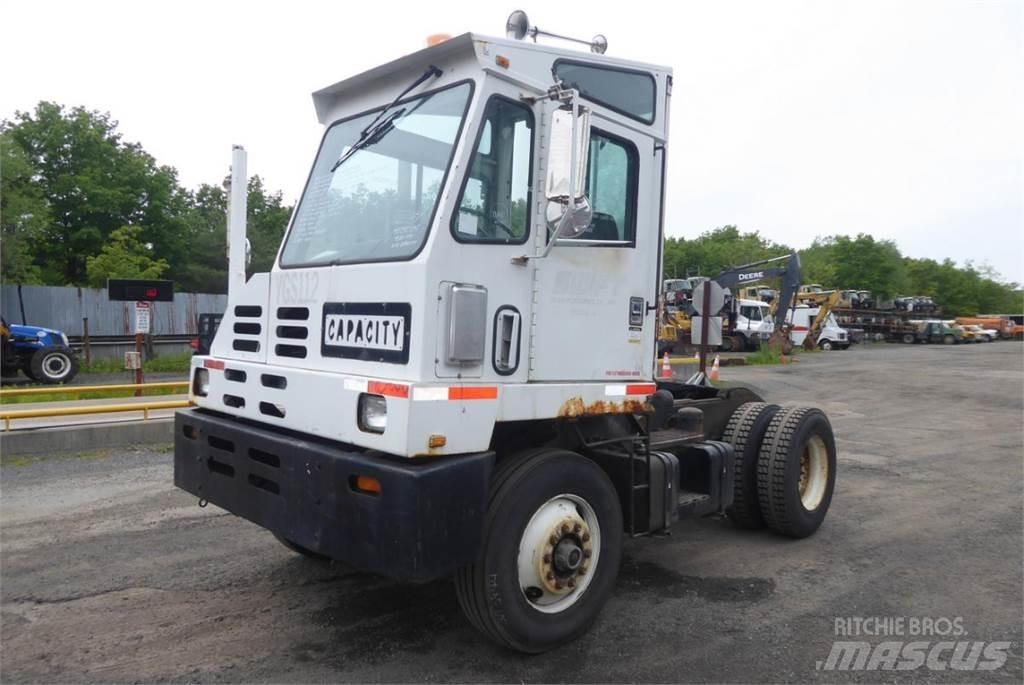 Capacity TJ5000 جرارات صالات المطارات