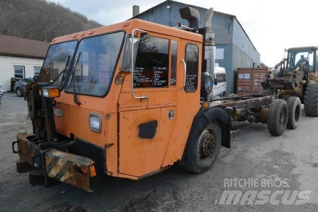 CCC CAB & CHASSIS شاحنات بمقصورة وهيكل