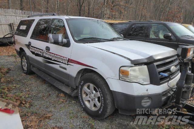 Ford Expedition شاحنات خفيفة/مفصلية الجوانب