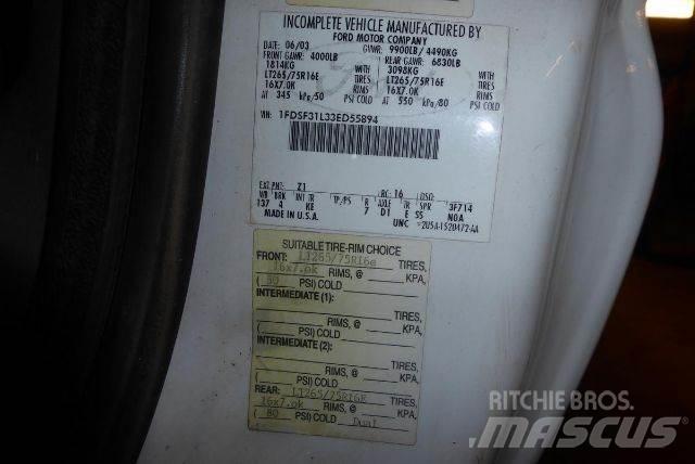 Ford F350 XL SD مركبات الأغراض العامة