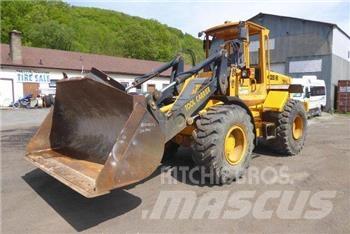 JCB 426B لوادر بعجل