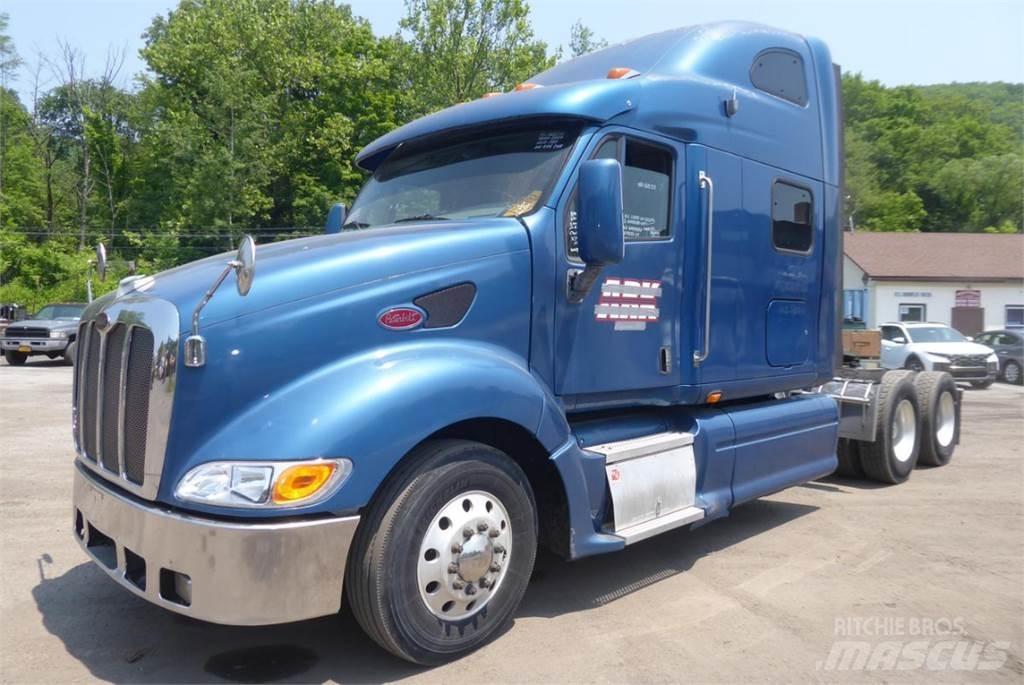 Peterbilt 387 وحدات الجر