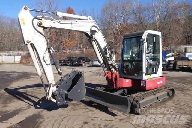 Takeuchi TB153FR حفارات زحافة