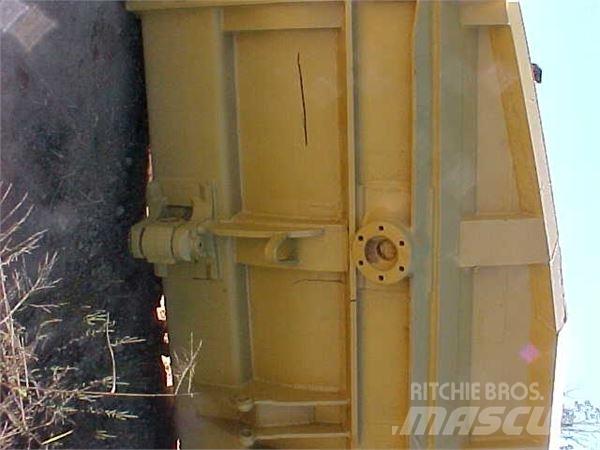 CAT D9H أخرى