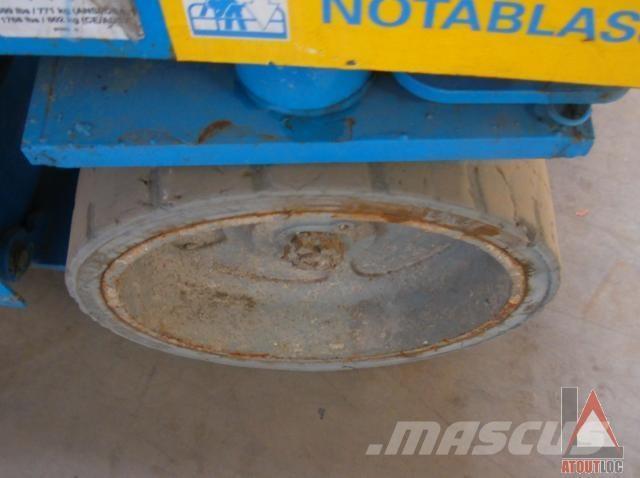 Genie GS-2032 رافعات سلة مفصلية