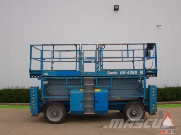 Genie GS-4390RT رافعات سلة مفصلية