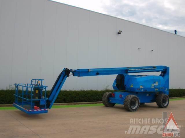 JLG H800AJ رافعات سلة مفصلية